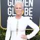 Illustration for article titled Jamie Lee Curtis Agrees: The Golden Globes Viral Fiji Water Girl Was 'Blatant Promotion'